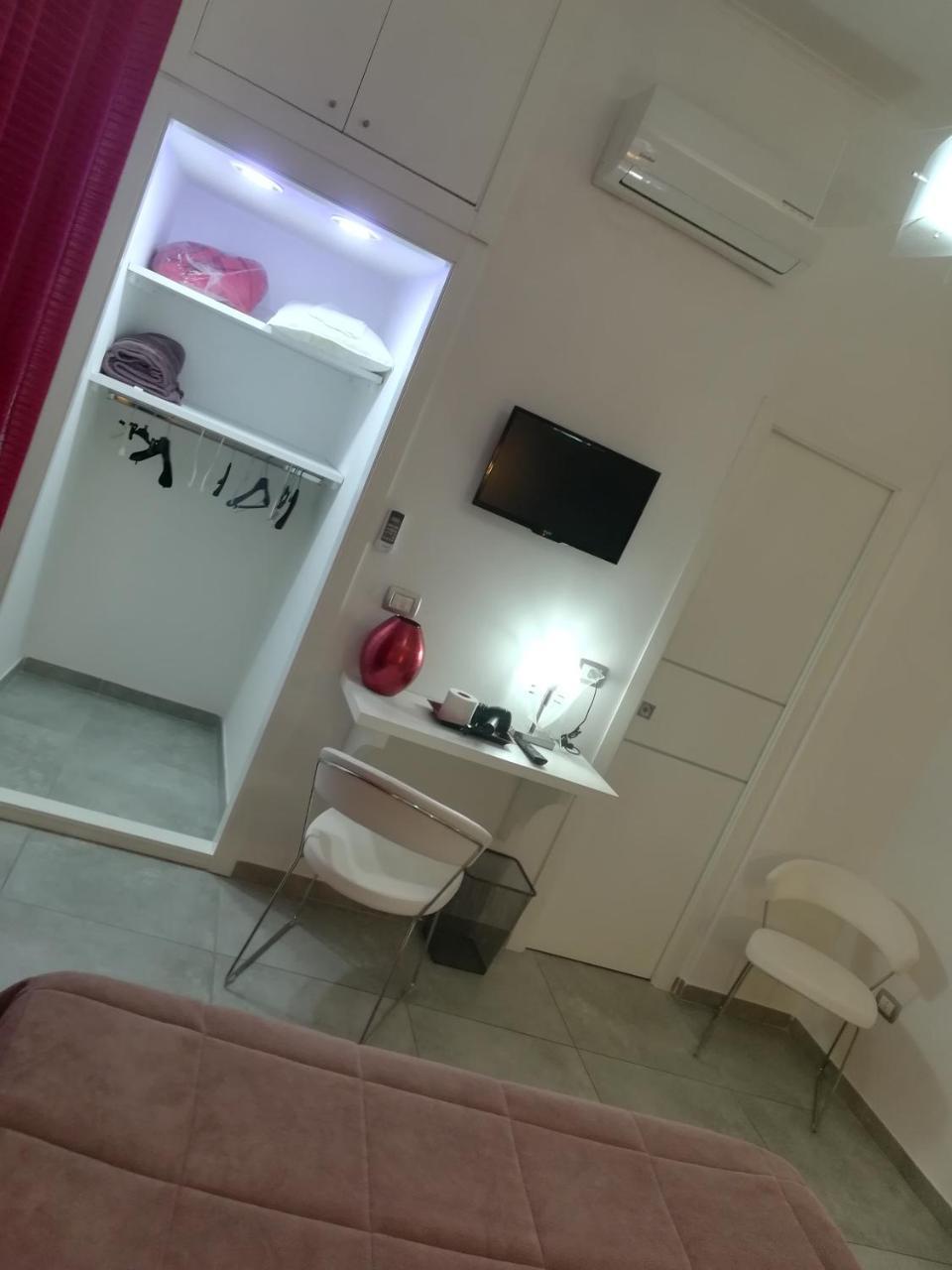 ナポリ Stella Diana Bed & Breakfast エクステリア 写真